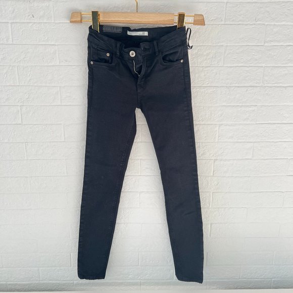 ZARA Black Skinny Denim - Picture 1 of 3